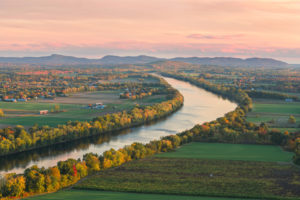 sugarloaf mountain overlooking connecticut river
