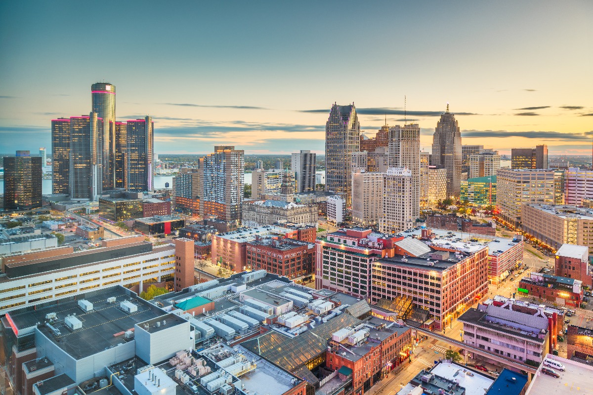 Detroit, MI Car Accident Loans